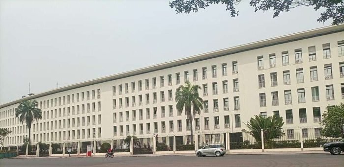 Banque_Centrale_du_Congo_(BCC)_à_Kinshasa