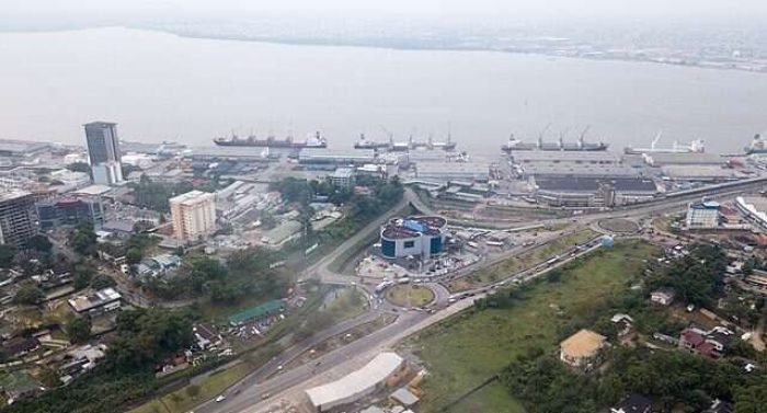 Douala-Vue_aérienne_(30)