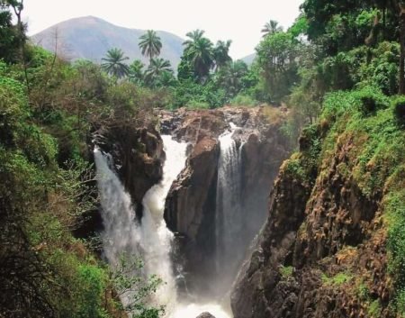 Menchum_Falls_NWprovince_Cameroon small